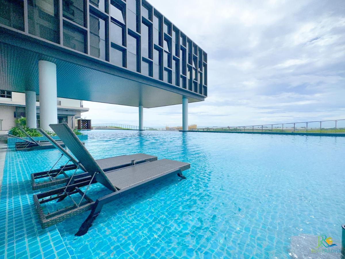 Bali Sea View Residences Melaka At Stayrene Exterior photo